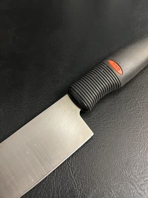 OXO Softworks 8" Chef's Knife Stainless Steel 1505 Soft Handle Ergonomical - Thumbnail 4