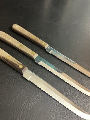 Vintage 3 Washington Forge Yorktowne 8.5” Steak Knives Serrated Blade USA - Thumbnail 9