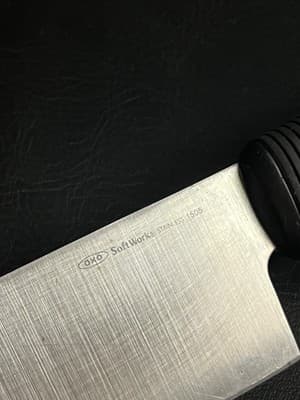 OXO Softworks 8" Chef's Knife Stainless Steel 1505 Soft Handle Ergonomical - Thumbnail 6
