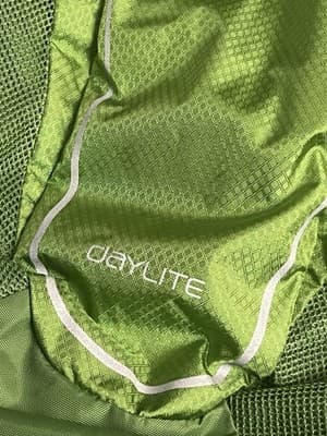 Osprey Daylite Backpack 13L Green Hiking H2O Packable Bag Lightweight Daypack - Thumbnail 3