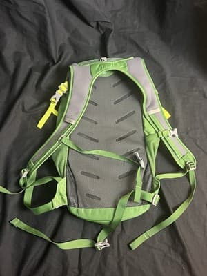 Osprey Daylite Backpack 13L Green Hiking H2O Packable Bag Lightweight Daypack - Thumbnail 6