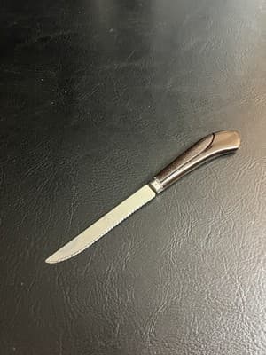 1 X Vintage Ginsu Stainless Steel Serrated Brown Handle 4 Inch Steak Knife - Image 1