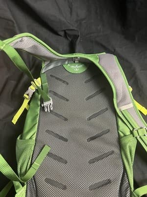 Osprey Daylite Backpack 13L Green Hiking H2O Packable Bag Lightweight Daypack - Thumbnail 7