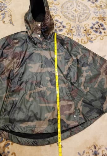 Herschel Supply Co Voyage Poncho Camo XS Rain Jacket - Thumbnail 9