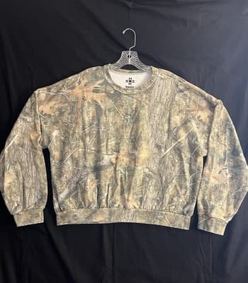 Kacey Musgraves Sweatshirt Womens L Camo Crewneck Deeper Well World Tour Merch - Thumbnail 3