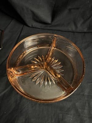 VTG Pink Depression Glass Candy Nut Relish Divided Starburst Dish W/Lid 1930s - Thumbnail 5