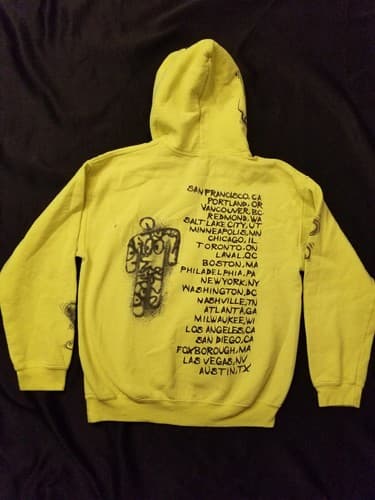 RARE Billie Eilish 2019 World Tour Sweatshirt Size M Neon Yellow Graffiti Hoody - Thumbnail 2