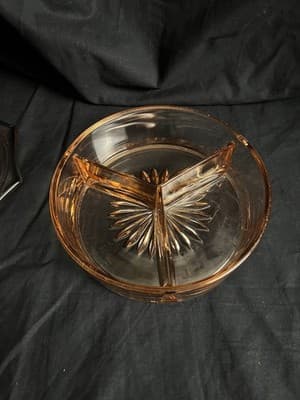 VTG Pink Depression Glass Candy Nut Relish Divided Starburst Dish W/Lid 1930s - Thumbnail 4