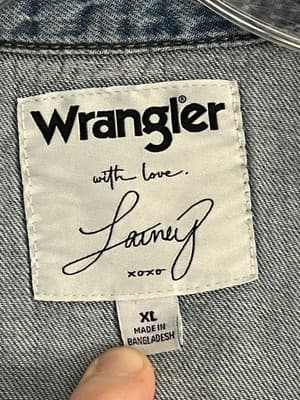 Wrangler Lainey Wilson Moxie Denim Shirt Denim Womens XL Pearl Button Up Western - Thumbnail 5