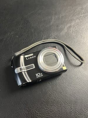 PANASONIC LUMIX DMC-TZ3 Digital Camera with Battery Black Leica 10x Zoom Japan - Image 1