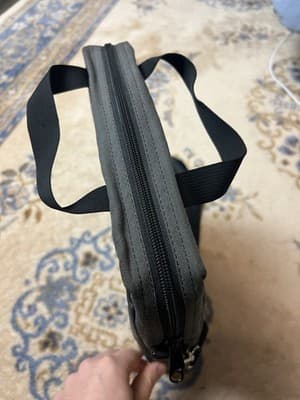 TOM BIHN USA Monolith Vintage Portable Culture Grey Padded Laptop Case Holder 4 - Thumbnail 11