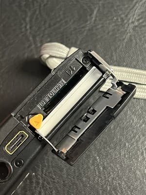 Nikon COOLPIX S50 7.2MP Digital Camera Matte Black *READ-Dark Spot On Screen* - Thumbnail 8