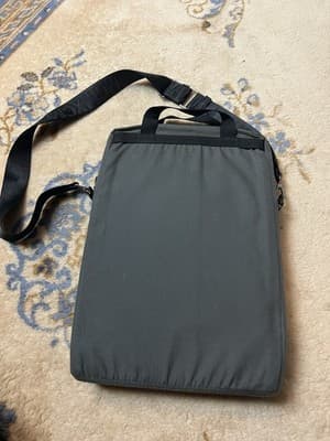 TOM BIHN USA Monolith Vintage Portable Culture Grey Padded Laptop Case Holder 4 - Thumbnail 12