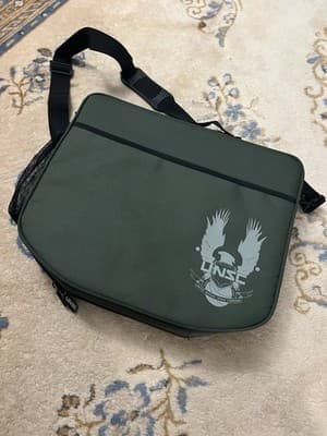 Rare Halo 4 UNSC Warthog Hard Messenger Bag M12 FAV AMG Transport Dynamics 16x13 - Thumbnail 15