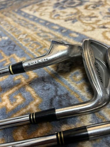 Top-Flite Golf TOUR MID-SIZE Iron Set 3-PW NO 7 CLUB Right Graphite Regular Flex - Thumbnail 5