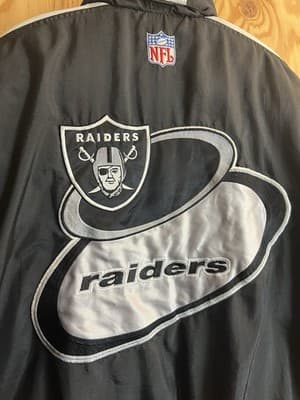 VTG 90s Oakland Raiders Starter Puffer Jacket Hood Mens M Logo Athletic Pro Line - Thumbnail 3