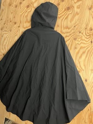 The Arrivals X Snarkitecture ELEMENTS Rain Poncho Cape Hooded XS Jacket USA - Thumbnail 12