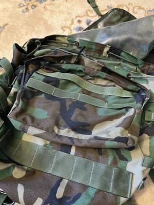 USGI Woodland Molle II Main Pack NSN # 8465-01-465-2289 Army Backpack Rucksack - Thumbnail 5