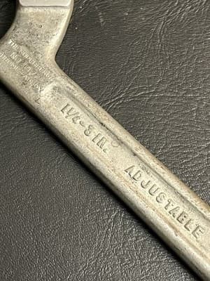 Vintage J. H. WILLIAMS 1472 SUPERRENCH Adjustable Spanner Wrench 1 1/4”- 3” USA - Thumbnail 4