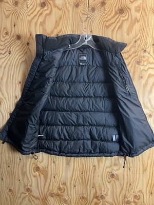 The North Face Women’s S Nuptse 700 Fill Goose Down Puffer Vest Black Jacket - Thumbnail 7