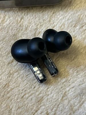 Nothing Ear (1) Right + Charging Case OEM Earbuds B181 Black *LEFT NO SOUND* - Thumbnail 4