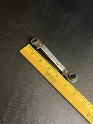 Uniweld 70074 Offset Ratchet (3/16,1/4,5/16,3/8) W/ DHVA Dual Hex Wrench Adapter - Thumbnail 10