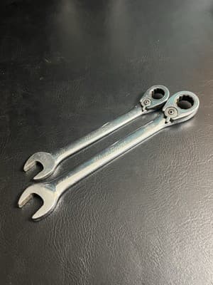 Lot Of 2 Blue Point 5/8 + 3/4 SAE Ratcheting Reversible Combination Wrench 12 Pt - Image 1
