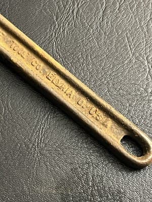 Vintage RIDGID 8 Inch Pipe Wrench Monkey The Ridge Tool Co. USA Oil Hardened 4H - Thumbnail 8