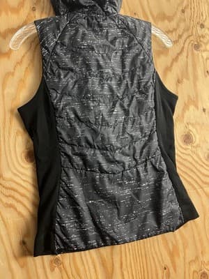Smartwool Smartloft 60 Hoodie Vest Full Zip Merino Wool Hybrid Black Women’s XS - Thumbnail 17
