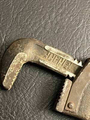 Vintage RIDGID 8 Inch Pipe Wrench Monkey The Ridge Tool Co. USA Oil Hardened 4H - Thumbnail 4