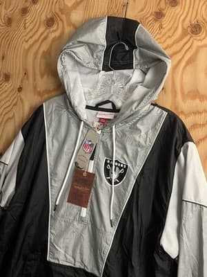 NWT Oakland Raiders Mitchell & Ness Jacket NFL Retro 1/2 Zip Mens XL Throwbacks - Thumbnail 3