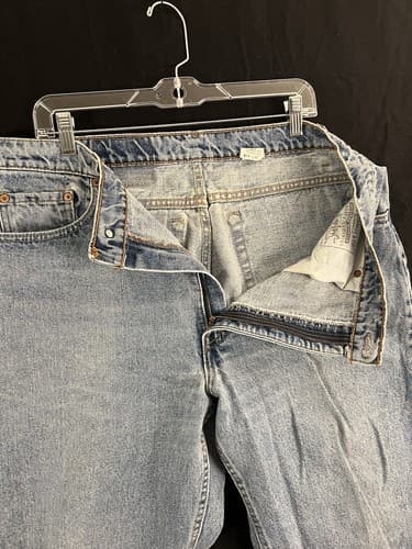 Vtg 90s Levis 550 Blank Tab Light Wash Jeans Size Fits 38x32 *36x31 USA Tapered - Thumbnail 3