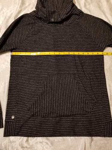 Outdoor Research Women’s Medium Grey Black Mikala Long Pullover Shirt Cowl Neck - Thumbnail 3