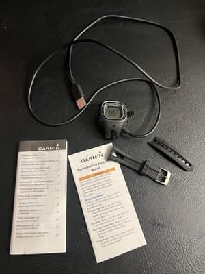 Garmin Forerunner 10 GPS Fitness Running Watch with Charger Black *NO BAND - Image 1