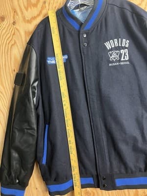 League of Legends Mens XL 23 WORLDS Varsity Jacket LOL Wool /Leather Bomber - Thumbnail 13