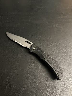 Gerber USA 450 EZ Out Lockback Folding Pocket Knife Black Lightweight - Image 1