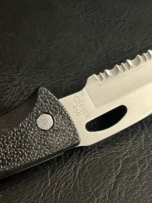 Gerber USA 450 EZ Out Lockback Folding Pocket Knife Black Lightweight - Thumbnail 4
