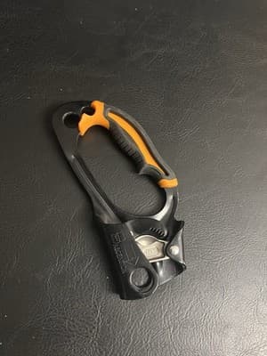 Petzl Ascension Left Hand Rope Ascender Climbing Handle Black Orange Clamp - Image 1