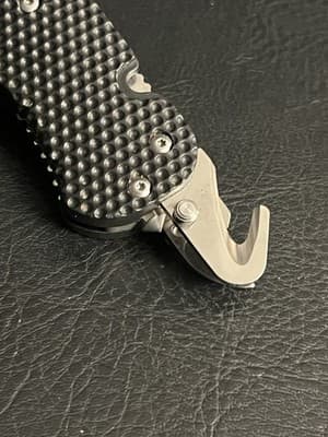 HK Heckler & Koch H&K Ghost 3.0 ComboEdge Benchmade Pocket Knife Seatbelt Window - Thumbnail 7