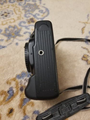 Canon EOS 750 Camera Body 35mm SLR Film Strap And Body Cap Sold As Is Untested - Thumbnail 11