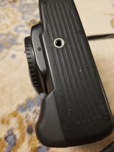 Canon EOS 750 Camera Body 35mm SLR Film Strap And Body Cap Sold As Is Untested - Thumbnail 12