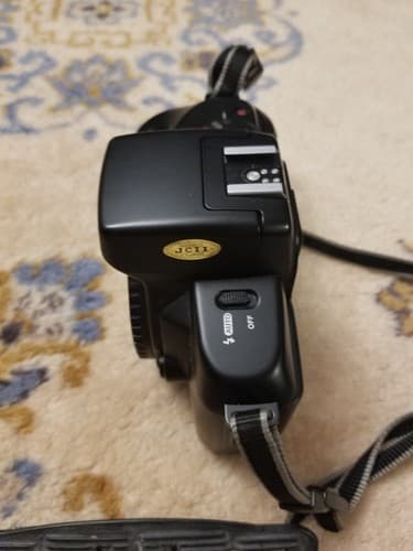 Canon EOS 750 Camera Body 35mm SLR Film Strap And Body Cap Sold As Is Untested - Thumbnail 7