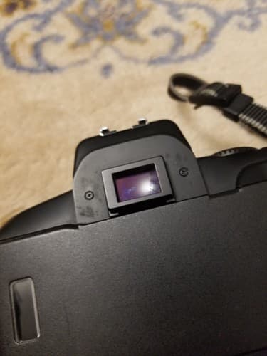 Canon EOS 750 Camera Body 35mm SLR Film Strap And Body Cap Sold As Is Untested - Thumbnail 9