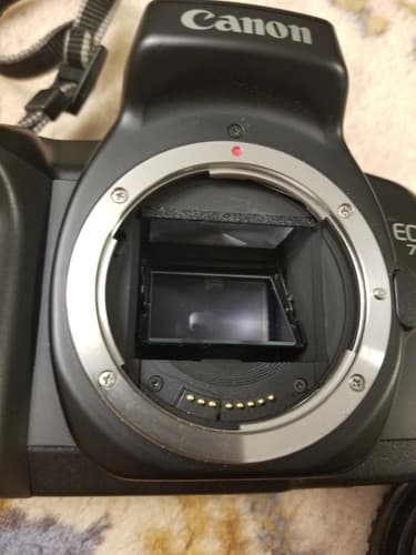 Canon EOS 750 Camera Body 35mm SLR Film Strap And Body Cap Sold As Is Untested - Thumbnail 13