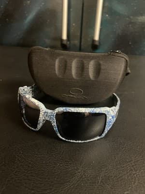 Oakley Oil Drum Custom Blue Paint Splatter Sunglasses USA with Case NO LENS - Image 1