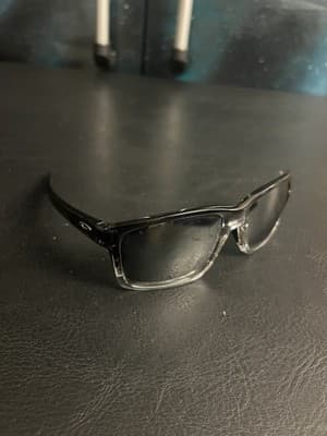 Oakley Mainlink OO9264-13 Dark Ink Fade Sunglasses *For Parts* Missing 1 Arm - Image 1