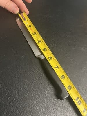 Zwilling J.A. Henckels Four Star 5” Serrated Utility Knife 31070-130 Vier Sterne - Thumbnail 11