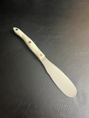 Cutco 1768 KQ Spatula Spreader Bagel Knife Pearl White 5" Serrated Blade Engrave - Thumbnail 6