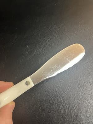 Cutco 1768 KQ Spatula Spreader Bagel Knife Pearl White 5" Serrated Blade Engrave - Thumbnail 7