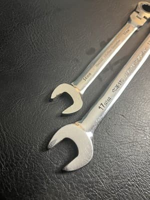 Lot Of 2 Power Torque Combination Wrench Metric 14mm 17 Polished Chrome Ratchet - Thumbnail 6